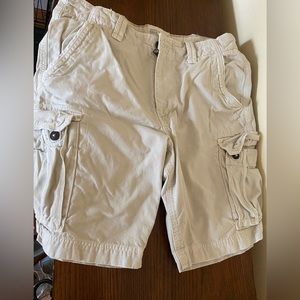 Men’s American Eagle cargo shorts size 38 tan/khaki